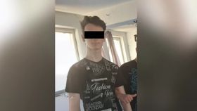 VIDEO Cine e băiatul de 15 ani din Ploiești, care s-a sinucis din dragoste. Andrei era într-o relație de doi ani